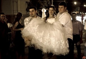 Top 10 weird wedding ceremonies